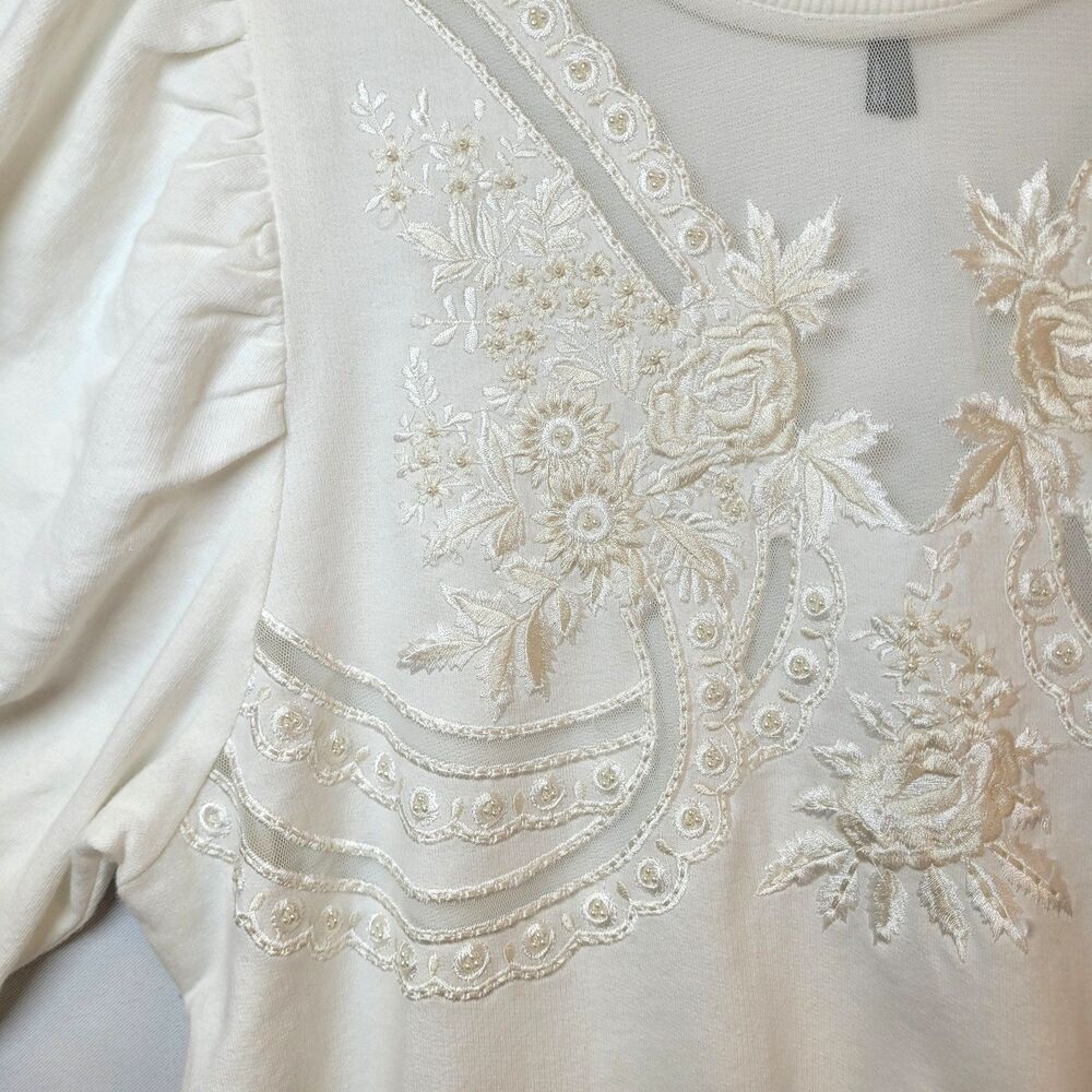 By Anthropologie Wmn Embroidered Beaded Puff Sleeve Sweatshirt Top Ivory Sz Med - Picture 5 of 13